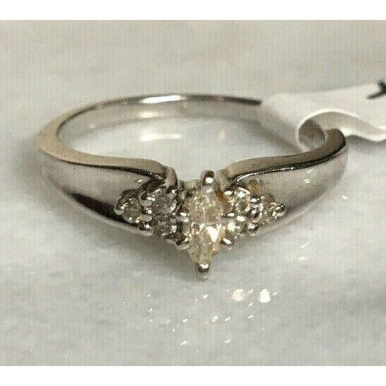 WHITE GOLD 0.25 CT DIAMOND ENGAGEMENT RING SIZE 7.5 SKY