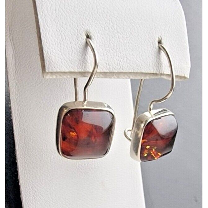 LORI BONN VINTAGE 925 STERLING SILVER NATURAL BALITC 12x12 mm. AMBER EARRINGS AT