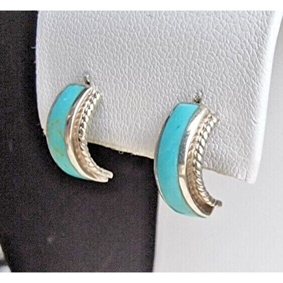 VINTAGE 925 STERLING SILVER NATURAL TURQUOISE STUD EARRINGS AT