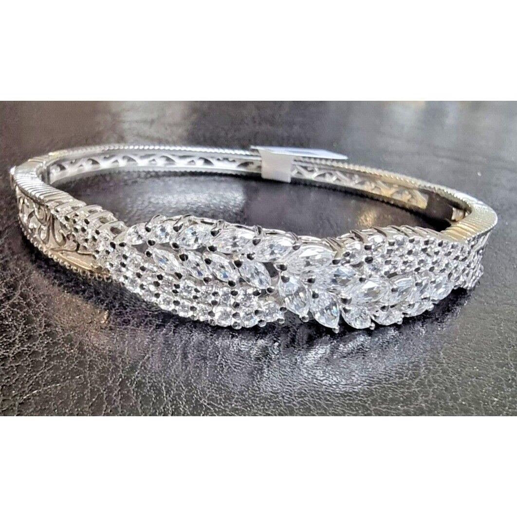 925 STERLING SILVER ADORNED MARQUISE AND ROUND CZ BANGLE BRACELET AT