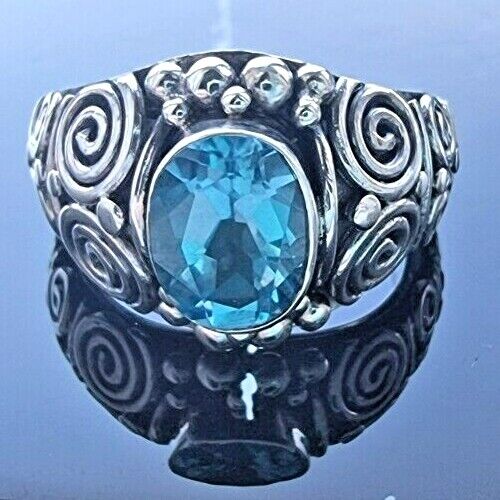 925 STERLING SILVER OVAL BLUE TOPAZ RING SIZE 7 AT