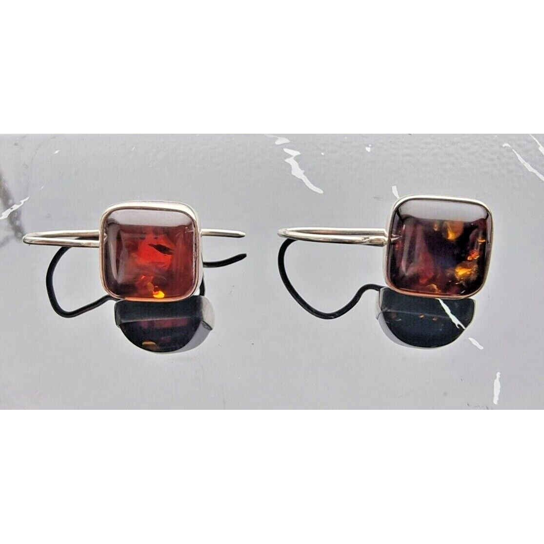 LORI BONN VINTAGE 925 STERLING SILVER NATURAL BALITC 12x12 mm. AMBER EARRINGS AT