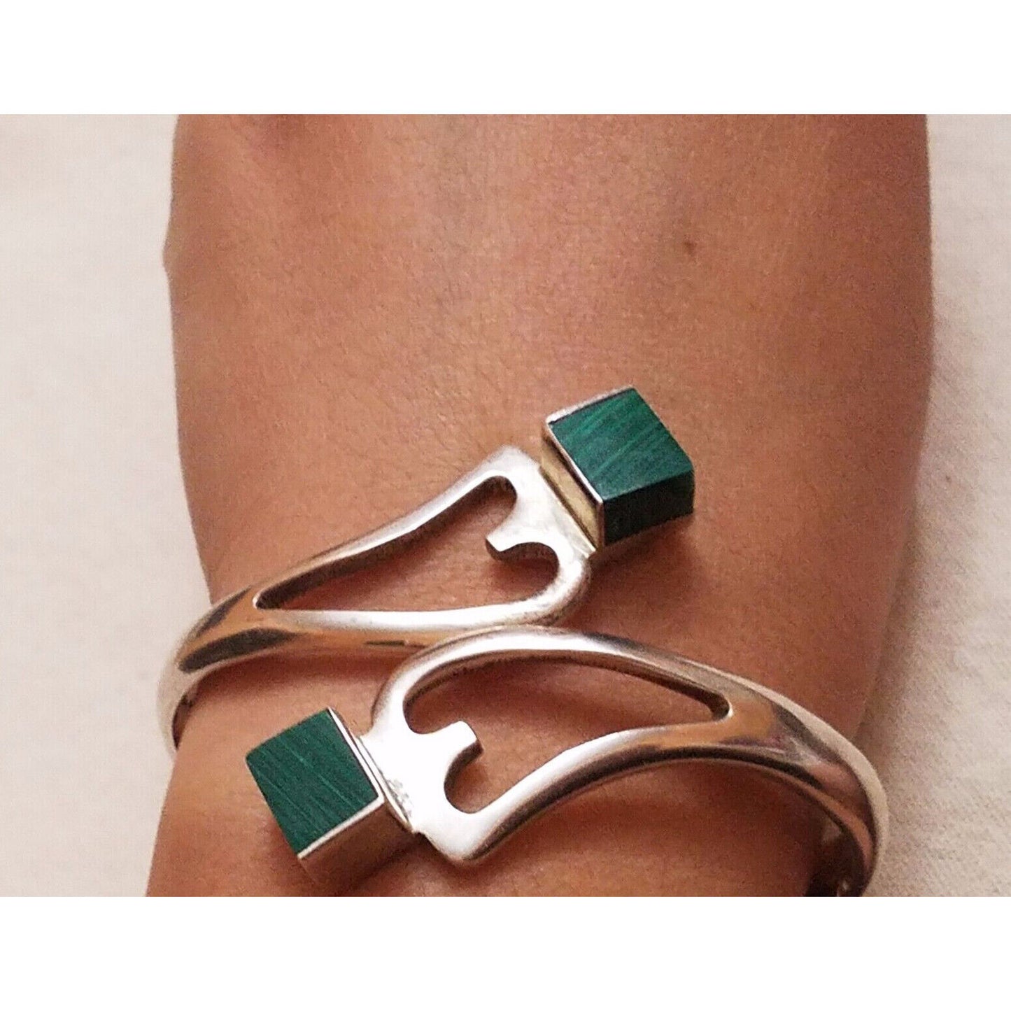 DESIGNER'S 950 STERLING SILVER & MALACHITE BRACELET.TAXCO MEXICO SKY