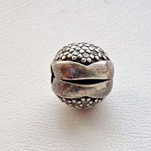 PANDORA ALE AUTHENTIC 925 STERLING SILVER HEART BALL CLIP CHARM AT