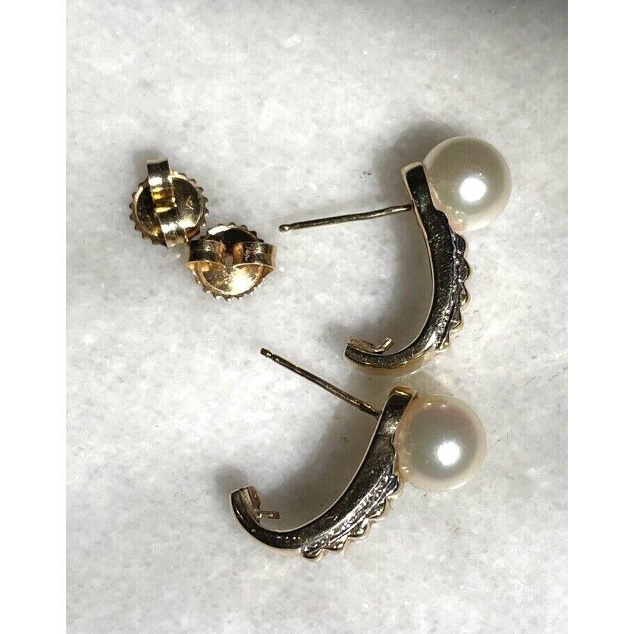 YELLOW GOLD PEARL AND DIAMOND SEMI-HOOP EARRINGS SKY