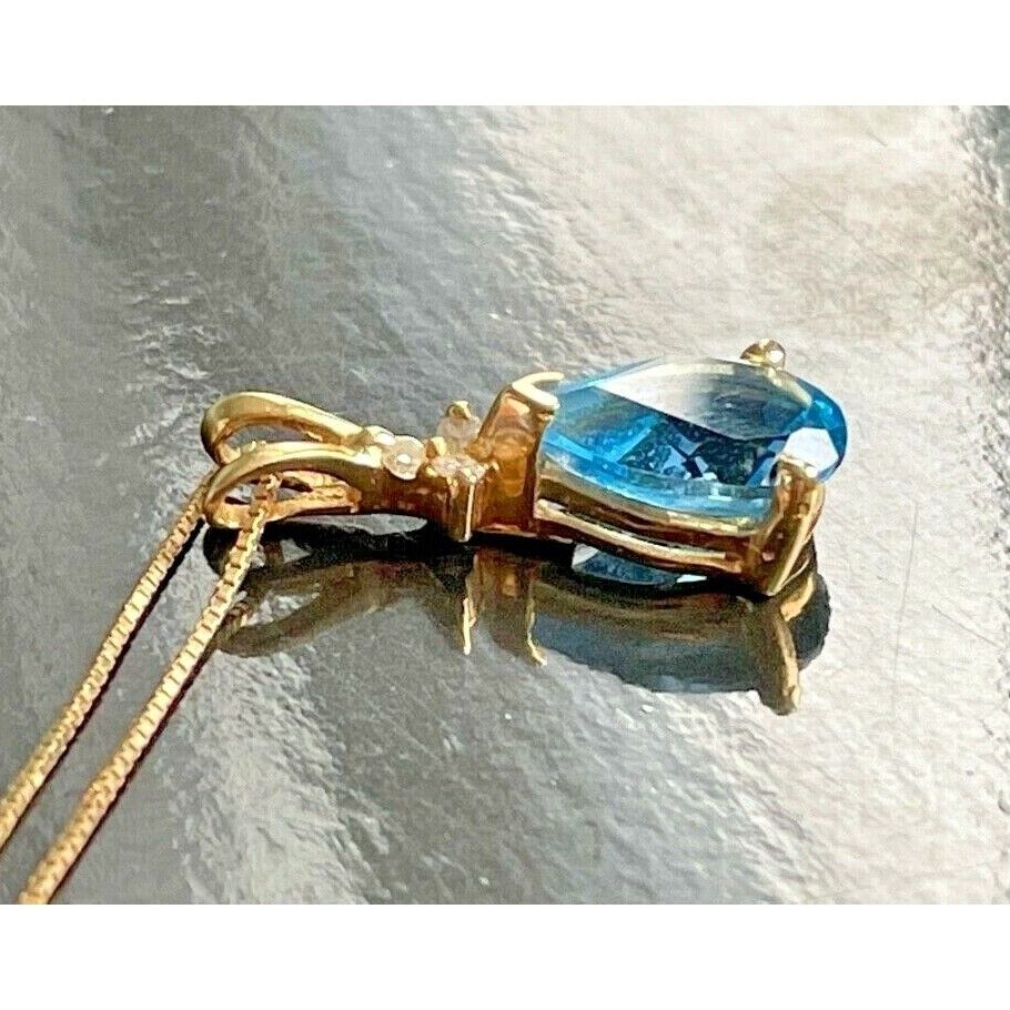 14K YELLOW GOLD  TOPAZ & DIAMOND PENDANT NECKLACE SKY