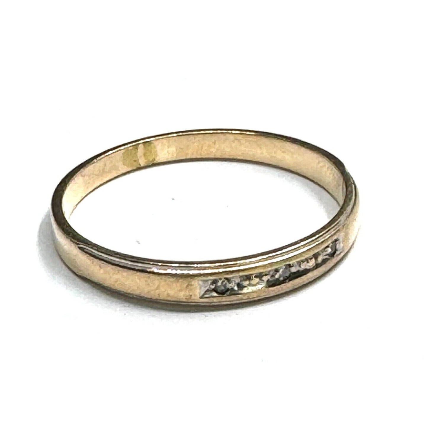 YELLOW GOLD AND DIAMOND BAND RING SIZE 6.25 SKY