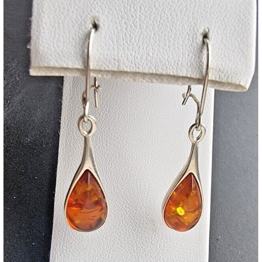 VINTAGE 925 STERLING SILVER NATURAL BALTIC 15x8 mm. AMBER TEARDROP EARRINGS AT