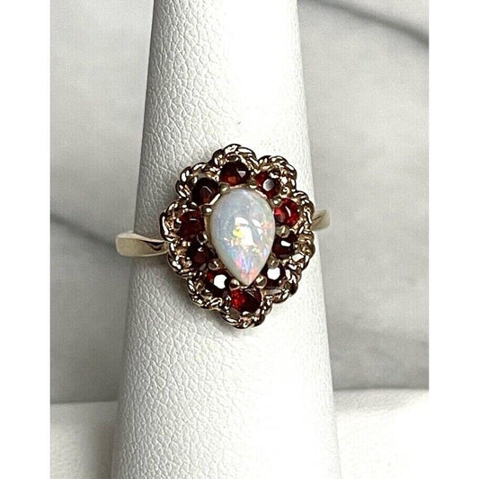 YELLOW GOLD OPAL & GARNET RING SIZE 6.25 SKY