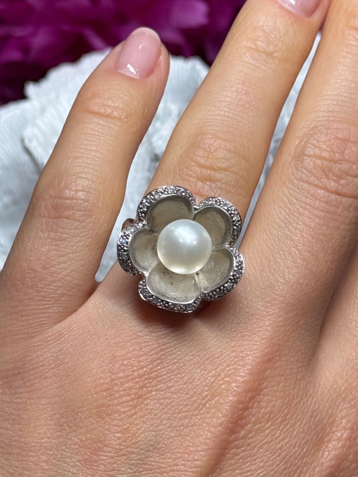 925 STERLING SILVER PEARL & WHITE SAPPHIRE FLOWER RING SIZE 5.5