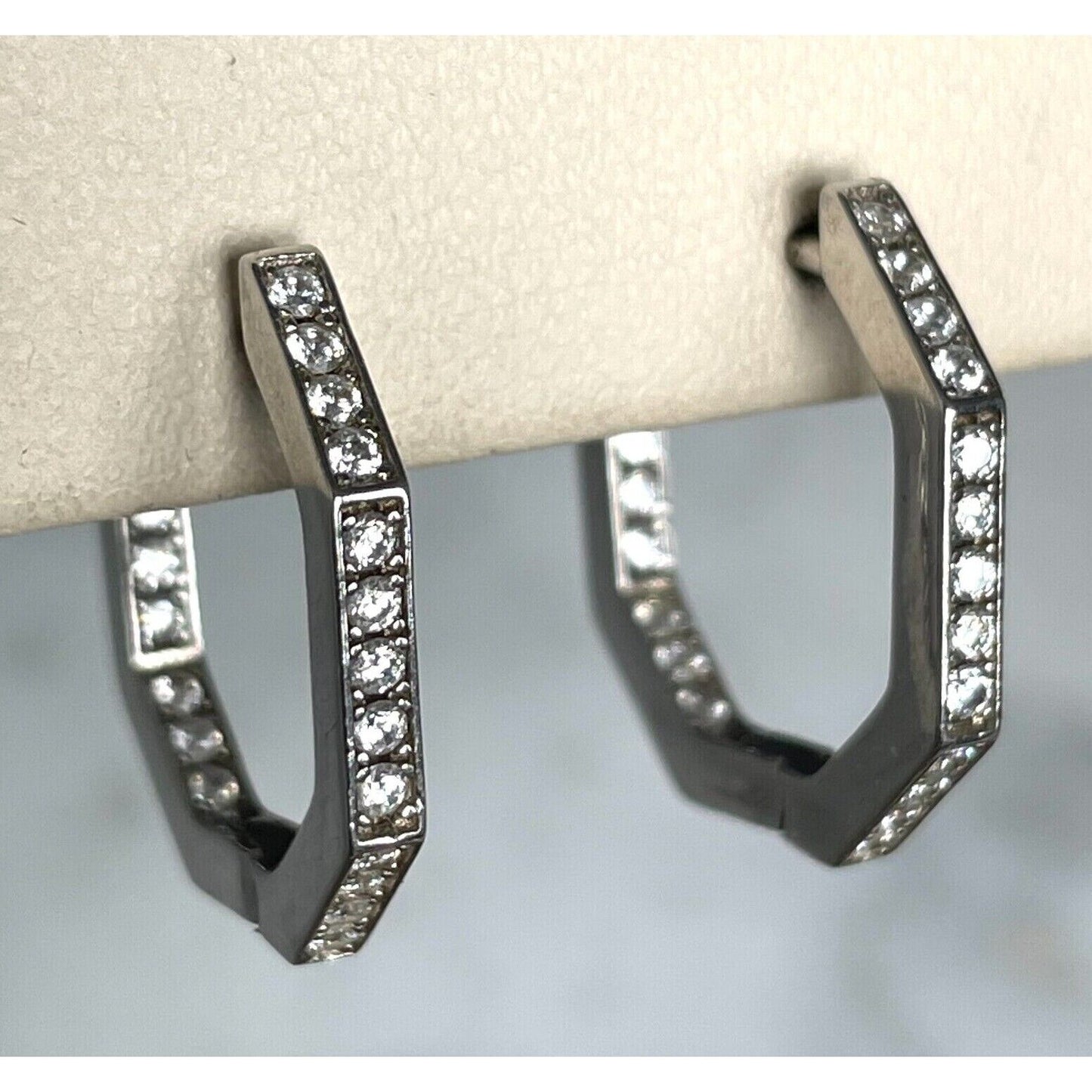 925 STERLING SILVER AND CZ HEXAGONAL HOOP EARRINGS SKY