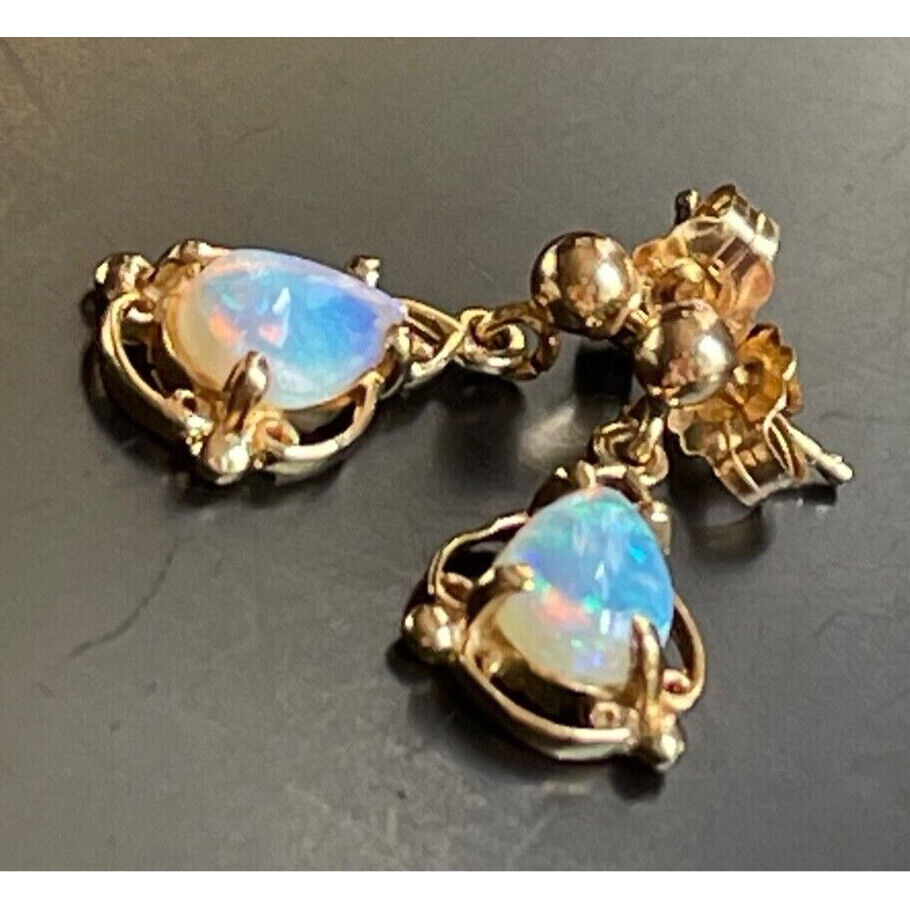 14K YELLOW  GOLD OPAL EARRINGS SKY