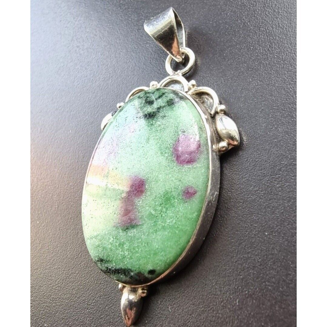 925 STERLING SILVER NATURAL RUBY ZOISITE CABOCHON PENDANT AT