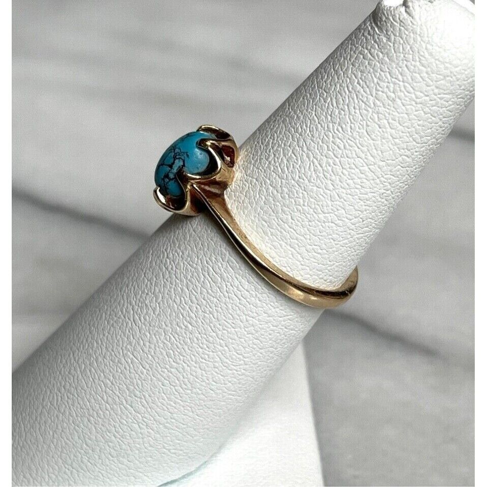 YELLOW GOLD  TURQUOISE RING SIZE 6 SKY