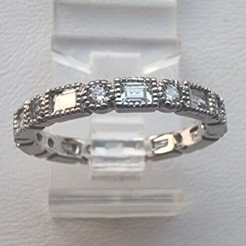 925 STERLING SILVER ESTATE COLORLESS CZ  BAND RING SIZE 7.25 AT