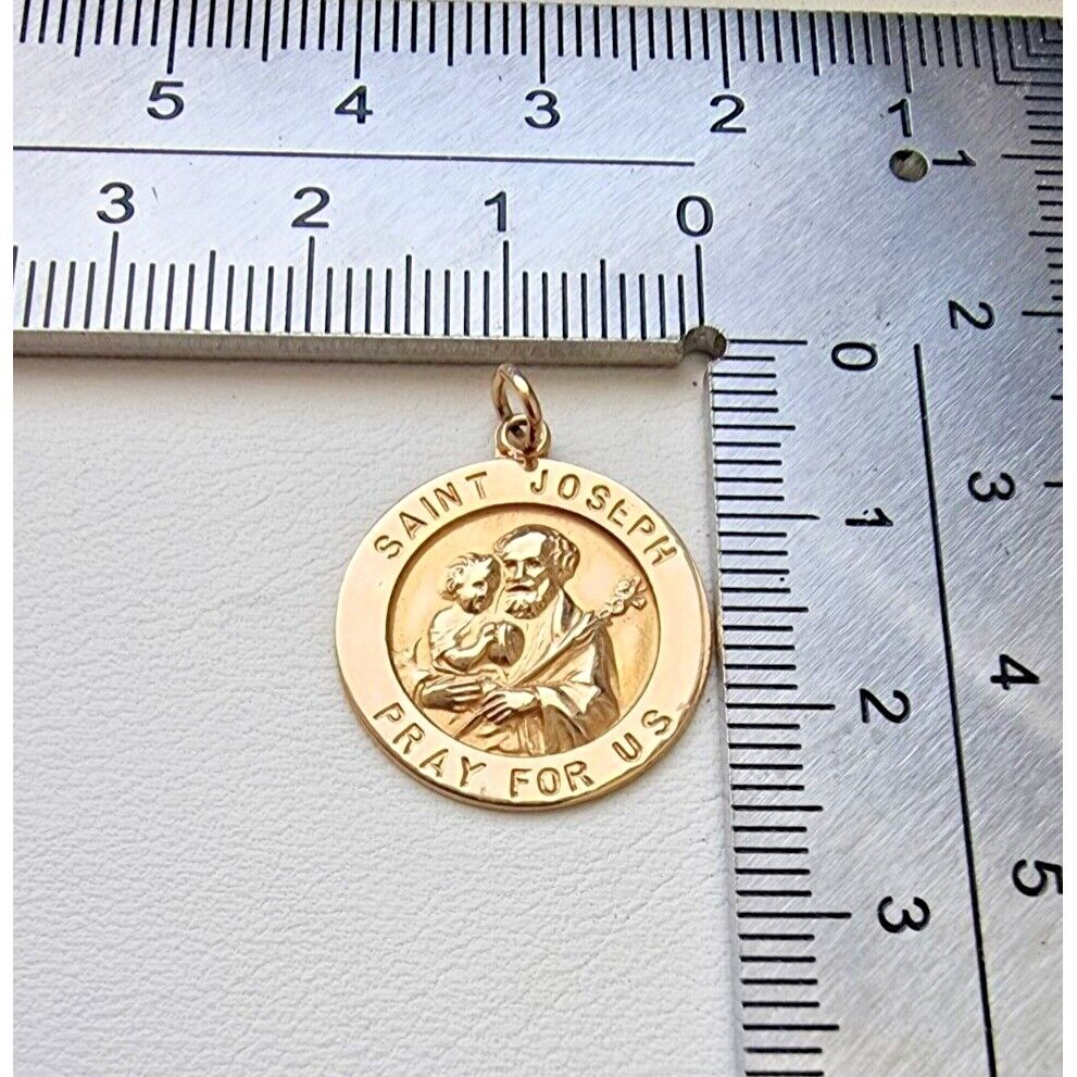 14K YELLOW GOLD SAINT JOSEPH RELIGIOUS CHARM PENDANT AT