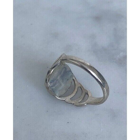 925 STERLING SILVER AND LARIMAR RING SIZE 5.75 SKY