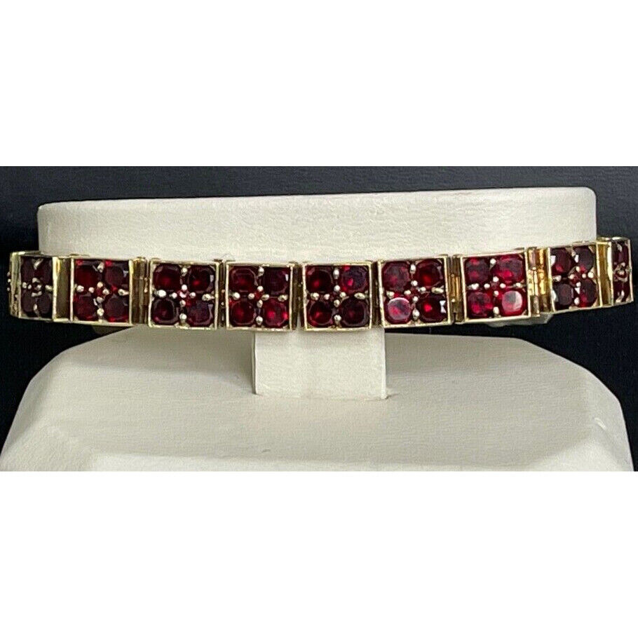 STUNNING 14K YELLOW GOLD GARNET BRACELET 25.8 GRAMS SKY