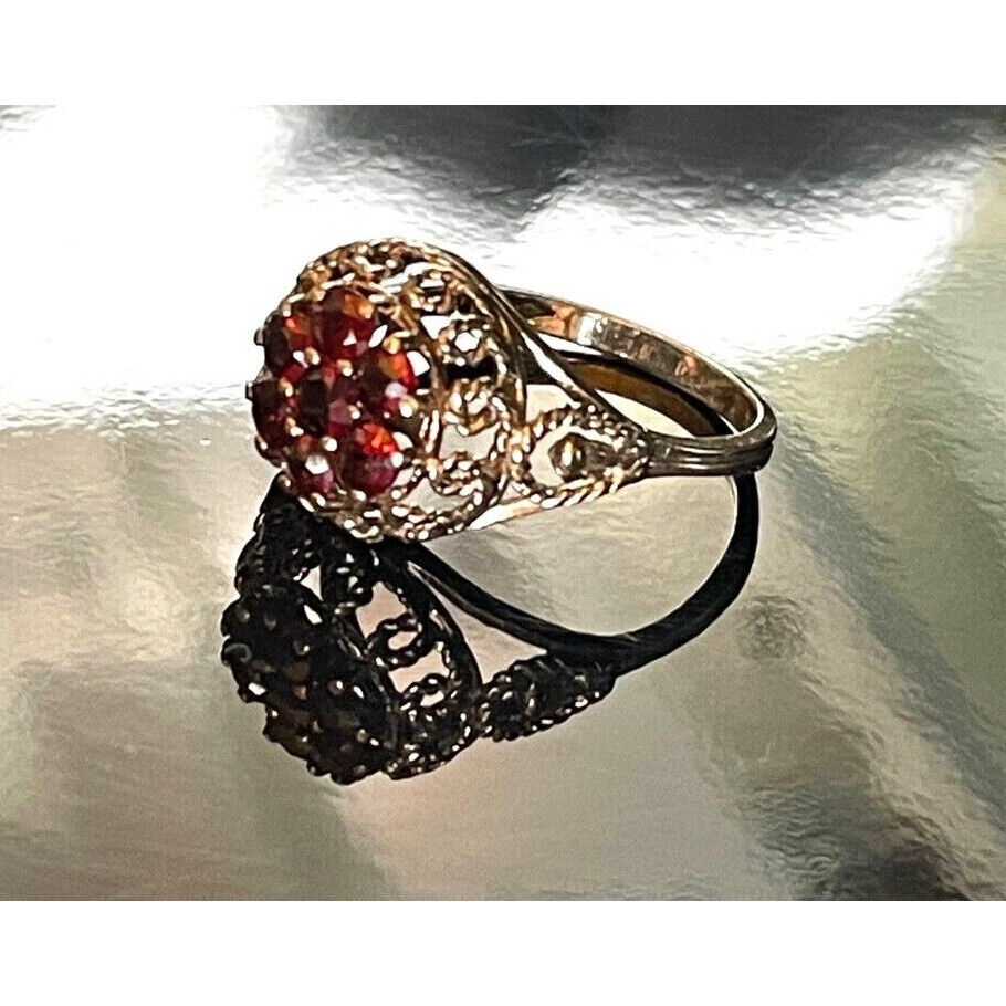 ''HARMONY'' YELLOW GOLD BOHEMIAN GARNET RING SIZE 6 SKY