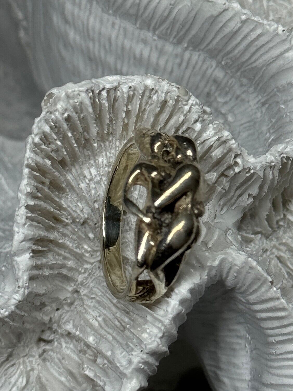 925 STERLING SILVER KAMASUTRA RING SIZE 8