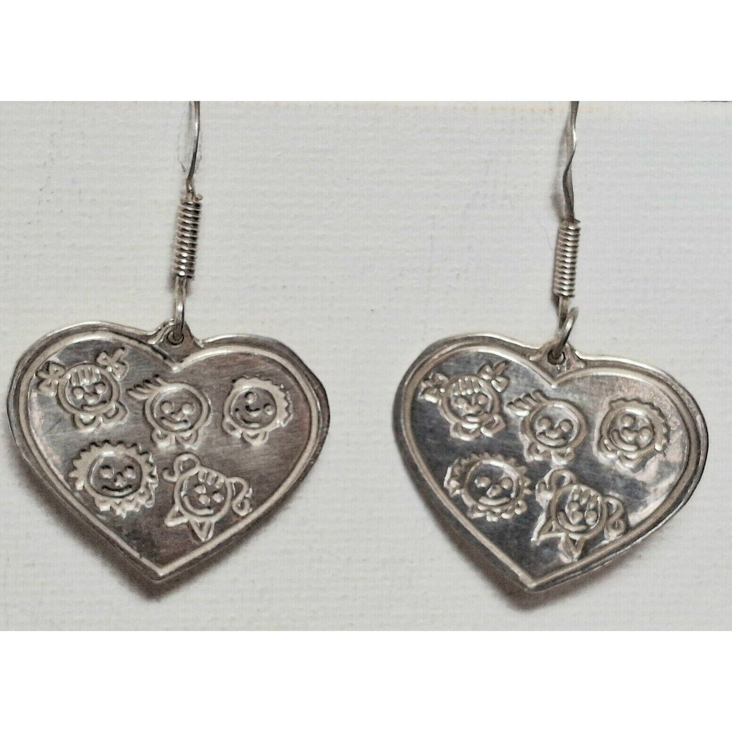 925 STERLING SILVER  KIDS DESIGN  HEART  EARRINGS SKY