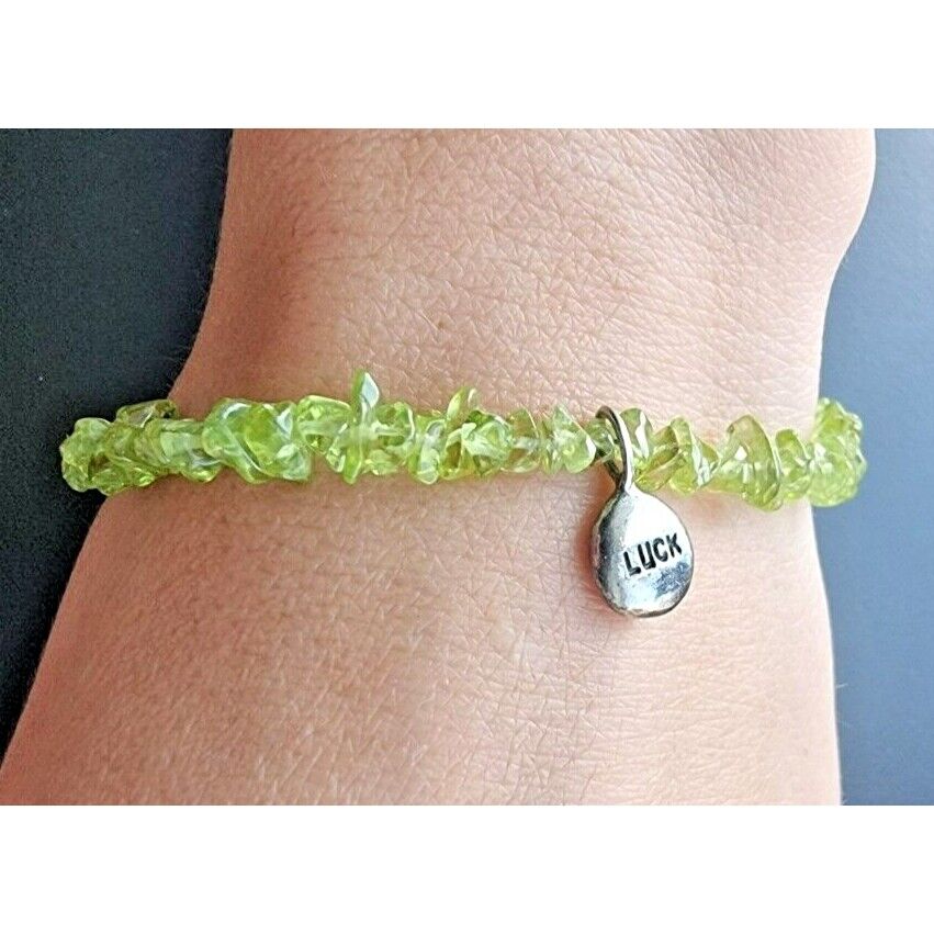 925 STERLING SILVER PERIDOT CRYSTAL LUCK BRACELET  8 INCH AT