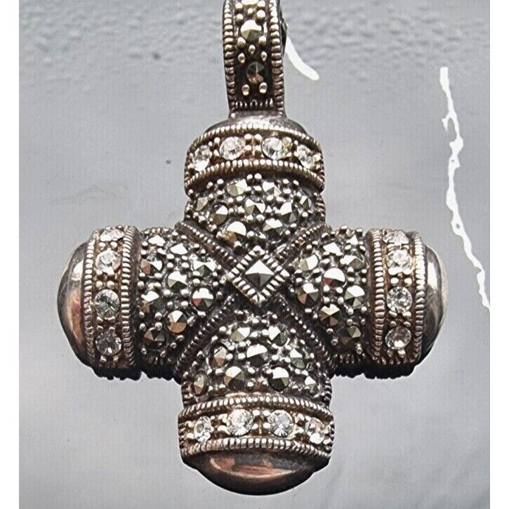 925 STERLING SILVER MARCASITES AND CZ CROSS PENDANT AT