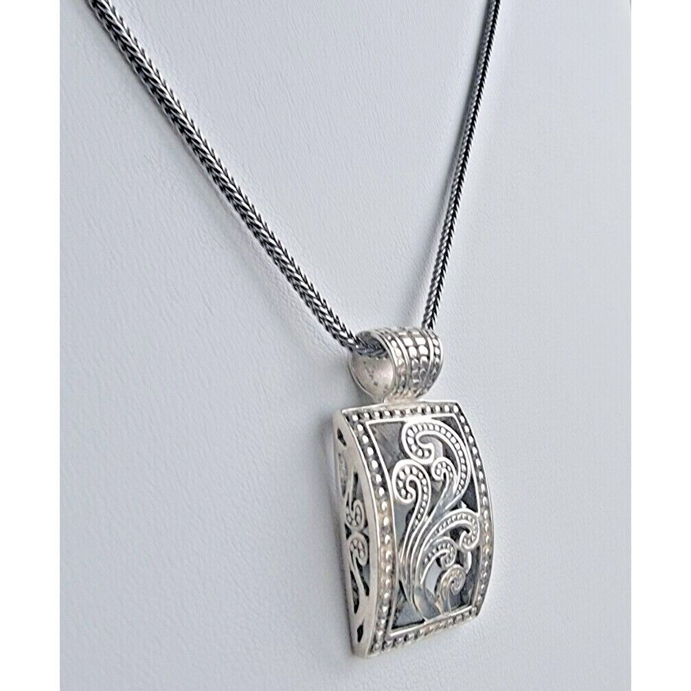 SILPADA VINTAGE 925 STERLING SILVER FILIGREE CHARM PENDANT AT