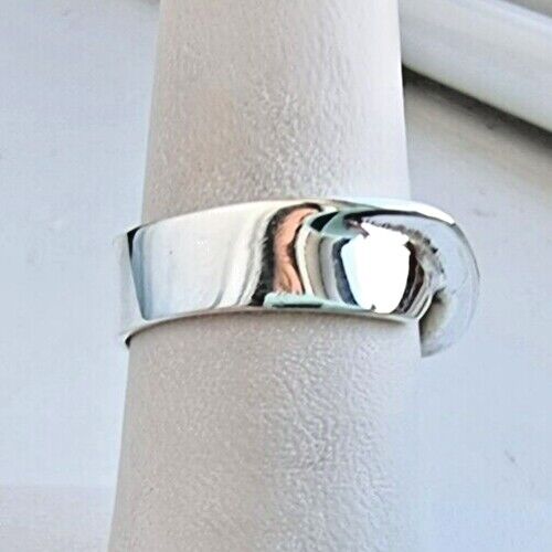 925 STERLING SILVER TWISTED RING SIZE 8 AT