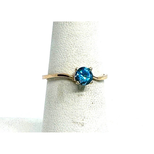 YELLOW GOLD AND BLUE TOPAZ RING SIZE 7 SKY