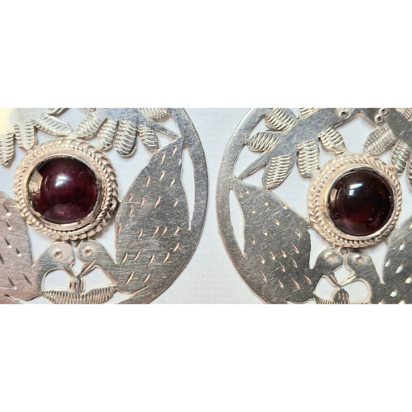 925 STERLING SILVER AND GARNETS SWANS EARRINGS SKY