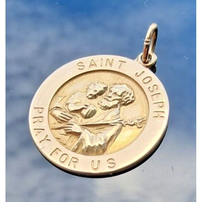 14K YELLOW GOLD SAINT JOSEPH RELIGIOUS CHARM PENDANT AT