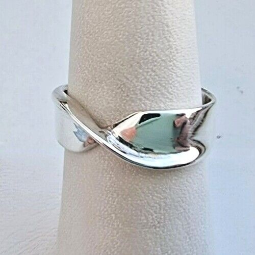 925 STERLING SILVER TWISTED RING SIZE 8 AT