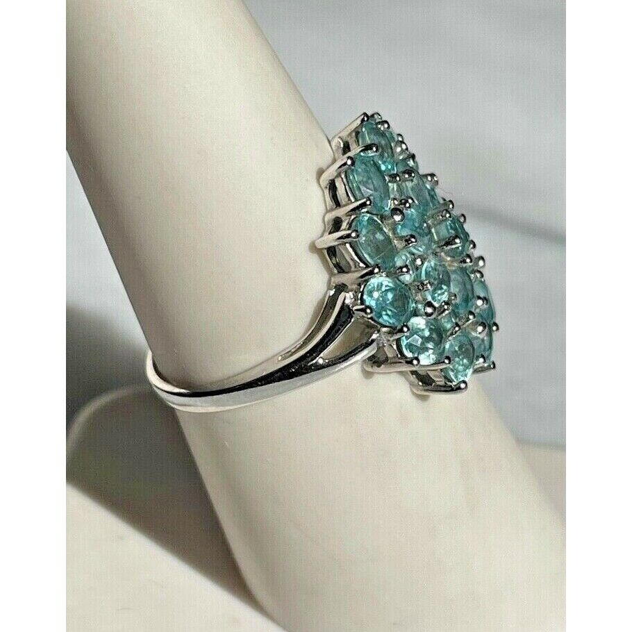 ''DYACH'' INDIA WHITE GOLD & BLUE TOPAZ CLUSTER RING SIZE 7.25 SKY