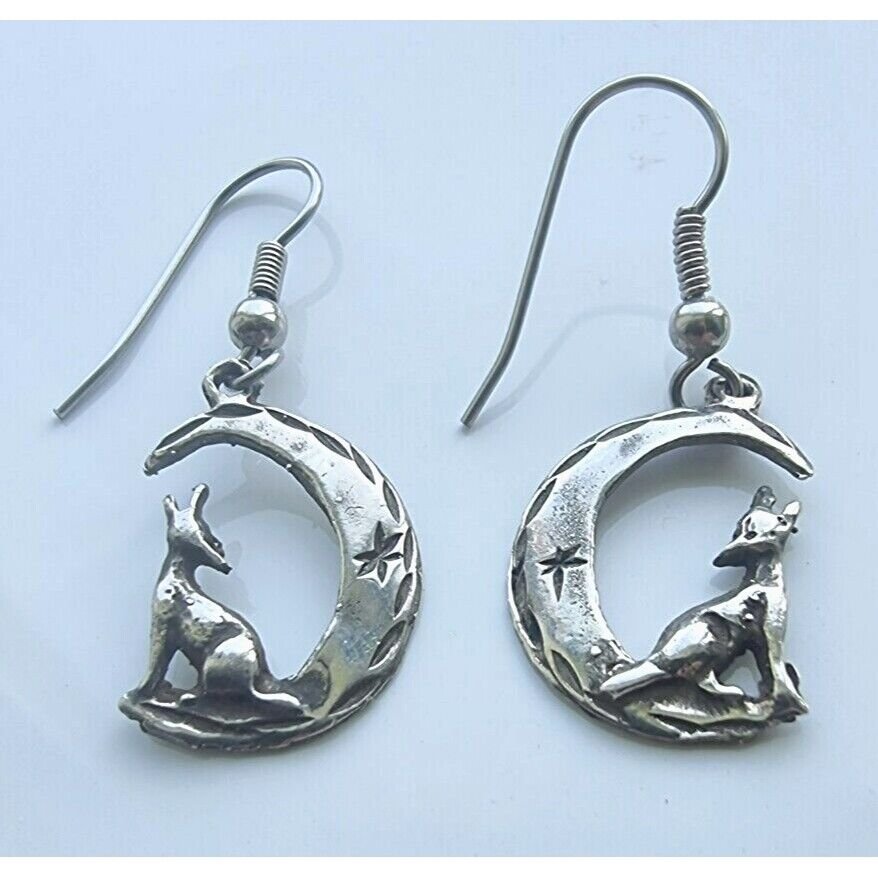 925 STERLING SILVER VINTAGE HOWLING WOLF HALF CRESCENT MOON EARRINGS AT