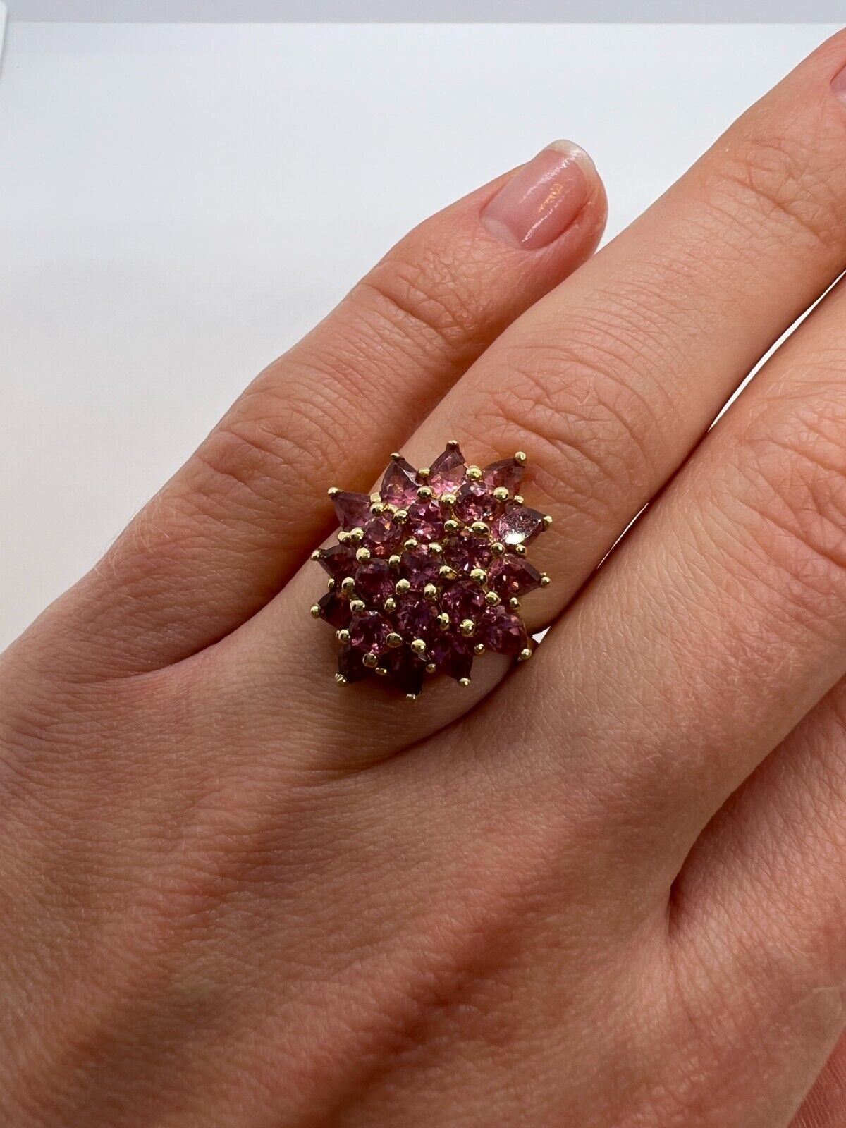 14K YELLOW GOLD & PINK SPINEL FLOWER RING  SIZE 5.5