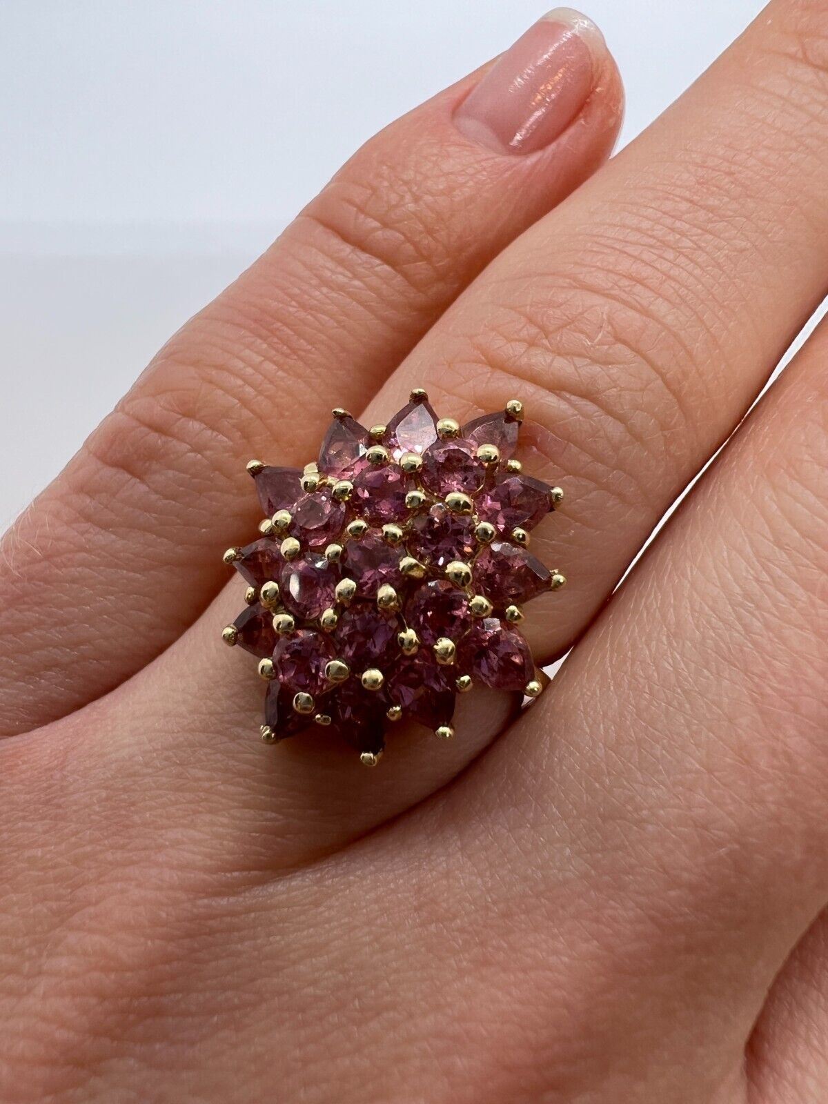 14K YELLOW GOLD & PINK SPINEL FLOWER RING  SIZE 5.5