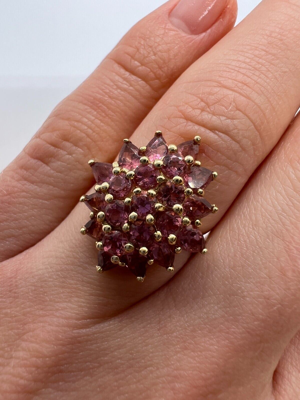 14K YELLOW GOLD & PINK SPINEL FLOWER RING  SIZE 5.5