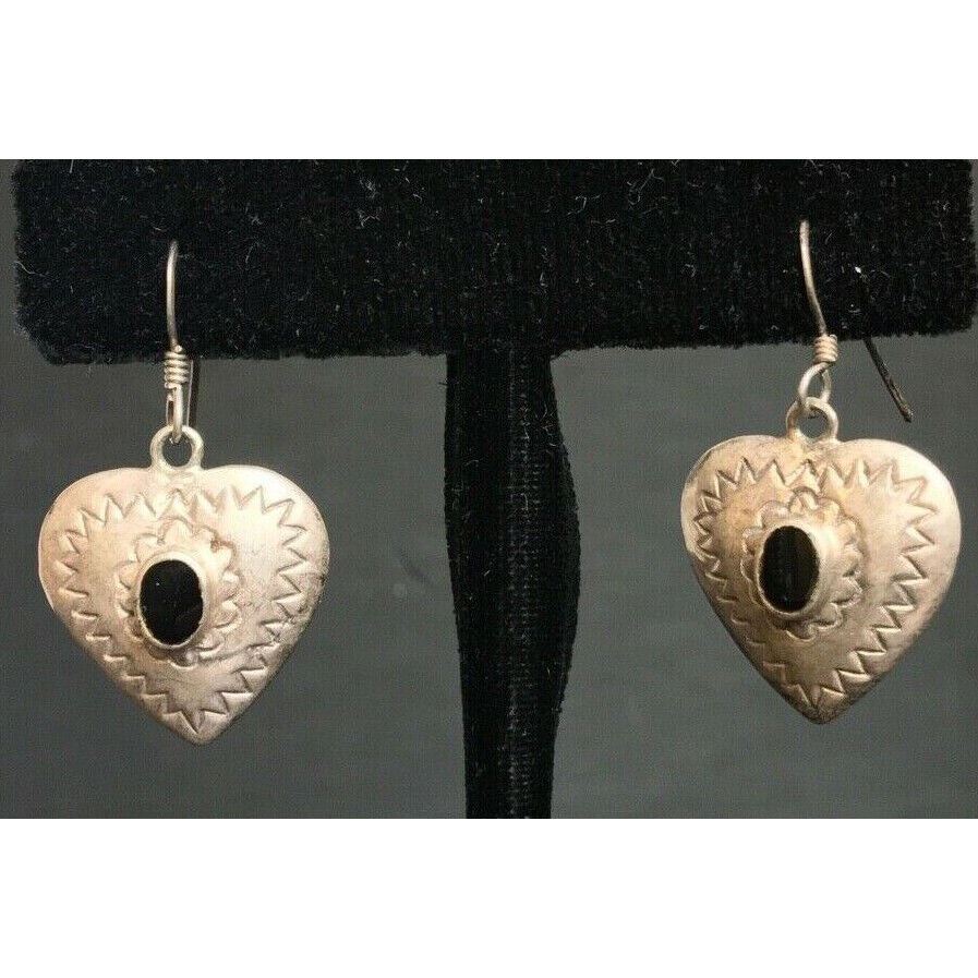 SOUTHWESTERN 925 STERLING SILVER & ONYX HEART EARRINGS SKY