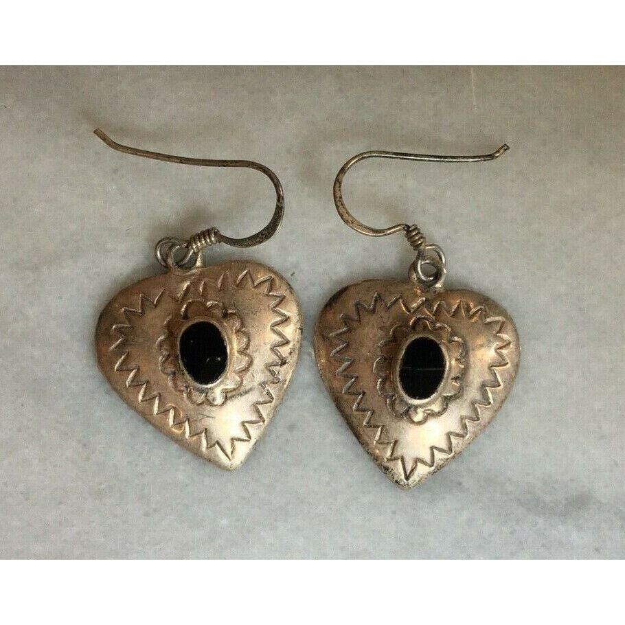 SOUTHWESTERN 925 STERLING SILVER & ONYX HEART EARRINGS SKY