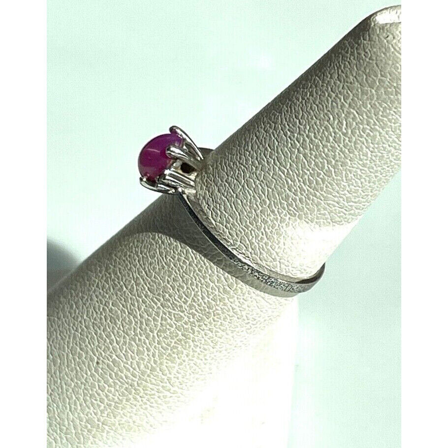 925 STERLING SILVER STAR RUBY AND DIAMOND RING SIZE  5.5 SKY