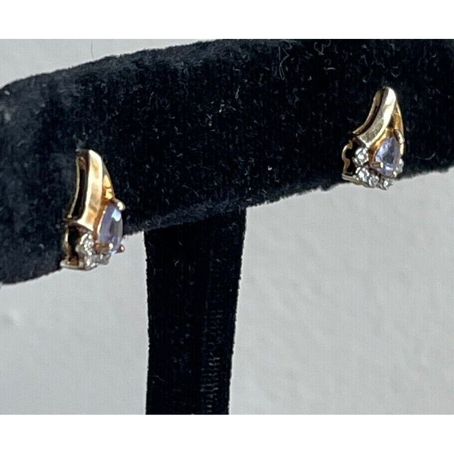 14K YELLOW GOLD TANZANITE AND DIAMOND EARRINGS SKY