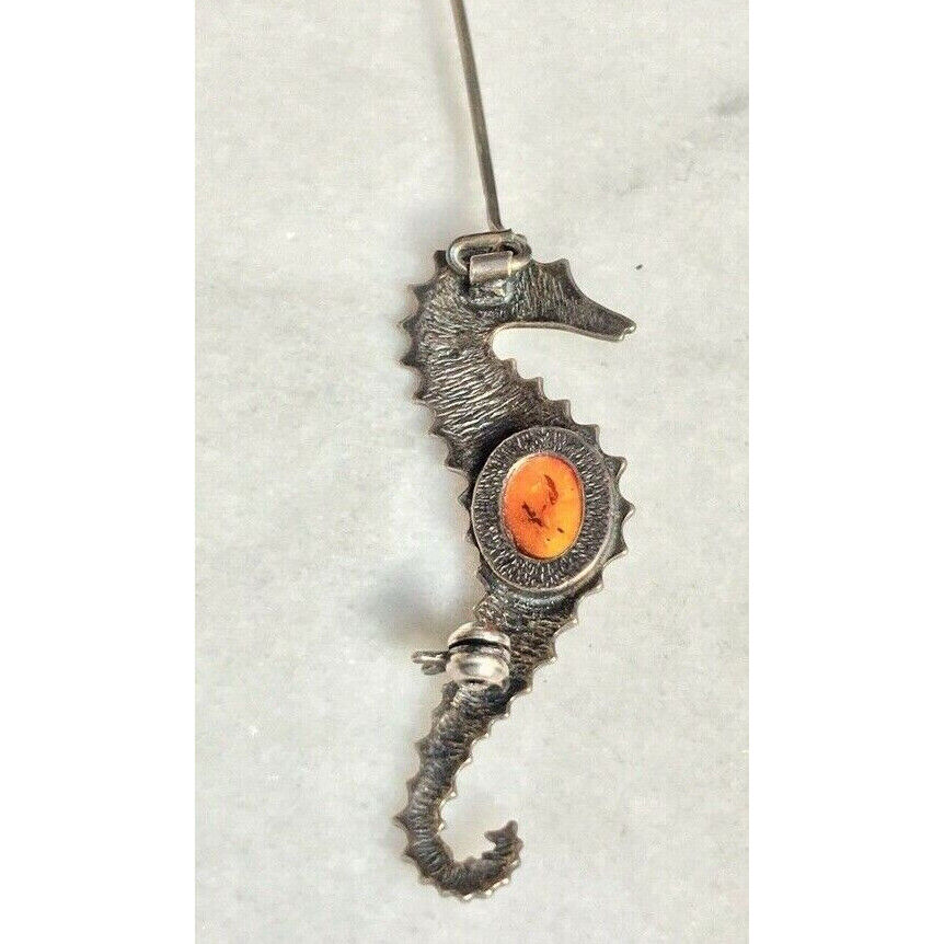 925 STERLING SILVER & AMBER SEAHORSE BROOCH SKY