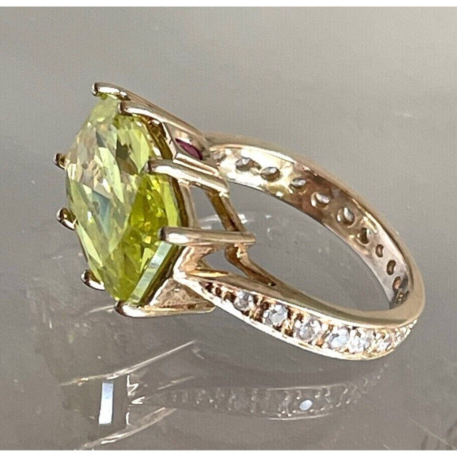 925 STERLING SILVER VERMEIL  GREEN BERYL (AQUAMARINE) AND CZ RING SIZE 6 SKY