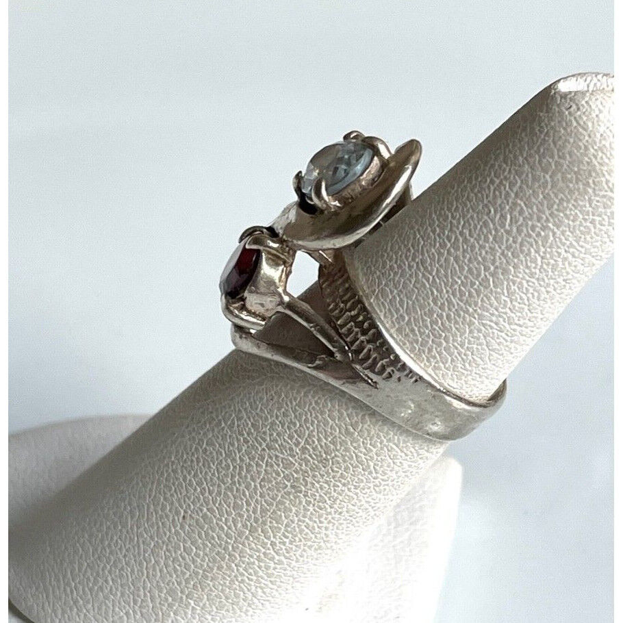 925 STERLING SILVER TOPAZ AND GARNET RING SIZE 5.5 SKY