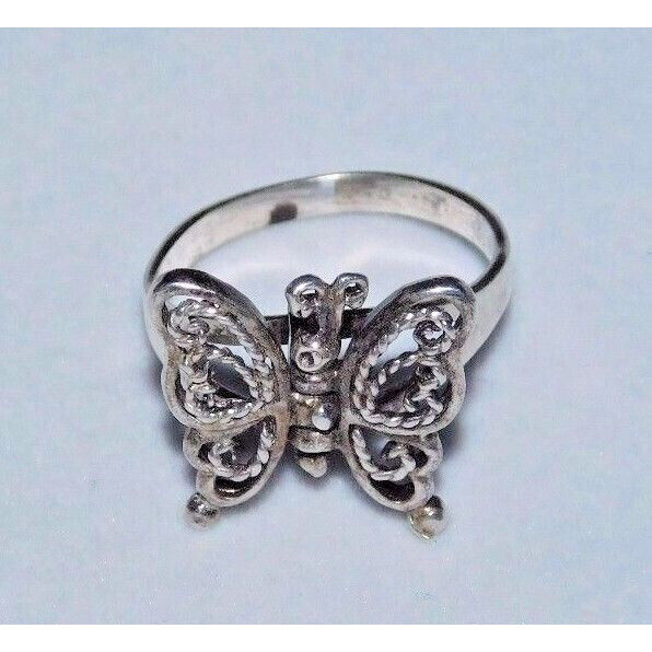 CUTE 925 STERLING SILVER ANIMATED BUTTERFLY RING. SIZE 7 SKY