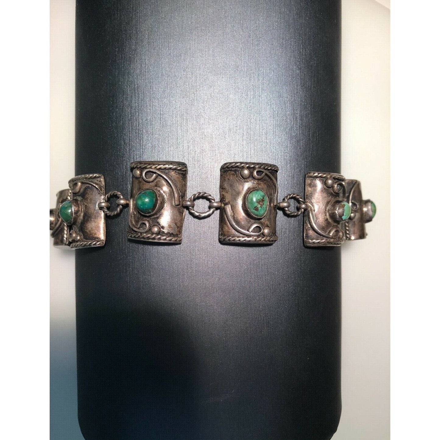 MODERNIST HAND MADE STERLING SILVER & TURQUOISE BRACELET SKY