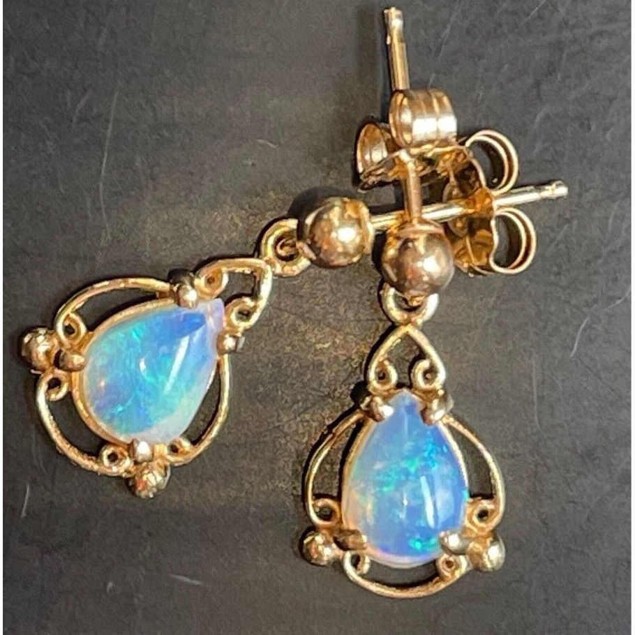 14K YELLOW  GOLD OPAL EARRINGS SKY