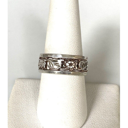 925 STERLING SILVER PIERCED FLORAL BAND RING SIZE 9 SKY