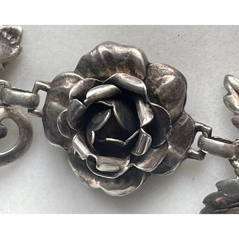 VINTAGE 925 STERLING SILVER  ROSE GARLAND BRACELET SKY